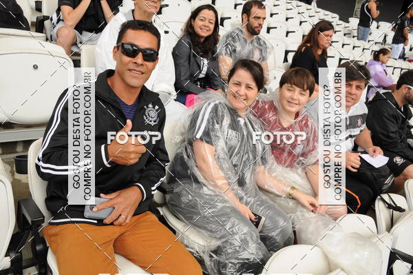 Buy your photos of the eventCorinthians X Fluminense - Brasileir�o on Fotop