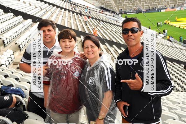 Buy your photos of the eventCorinthians X Fluminense - Brasileir�o on Fotop