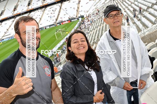 Buy your photos of the eventCorinthians X Fluminense - Brasileir�o on Fotop