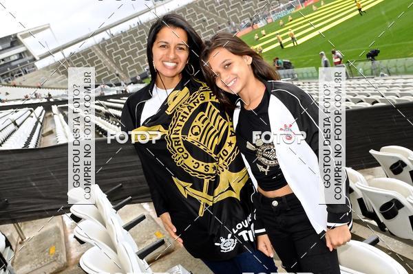 Buy your photos of the eventCorinthians X Fluminense - Brasileir�o on Fotop