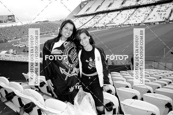 Buy your photos of the eventCorinthians X Fluminense - Brasileir�o on Fotop