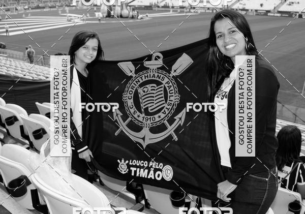Buy your photos of the eventCorinthians X Fluminense - Brasileir�o on Fotop