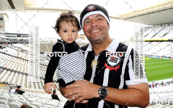 Buy your photos of the eventCorinthians X Fluminense - Brasileir�o on Fotop