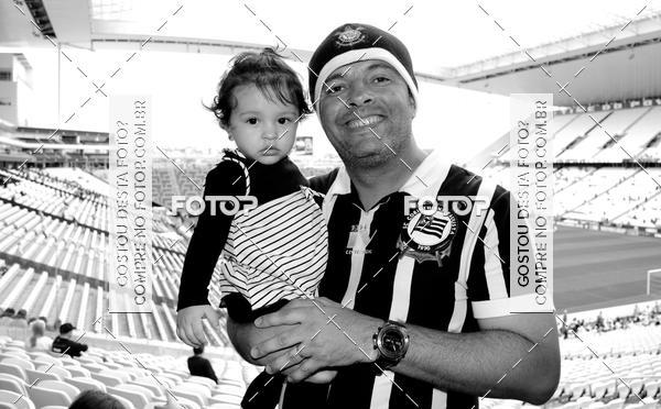 Buy your photos of the eventCorinthians X Fluminense - Brasileir�o on Fotop