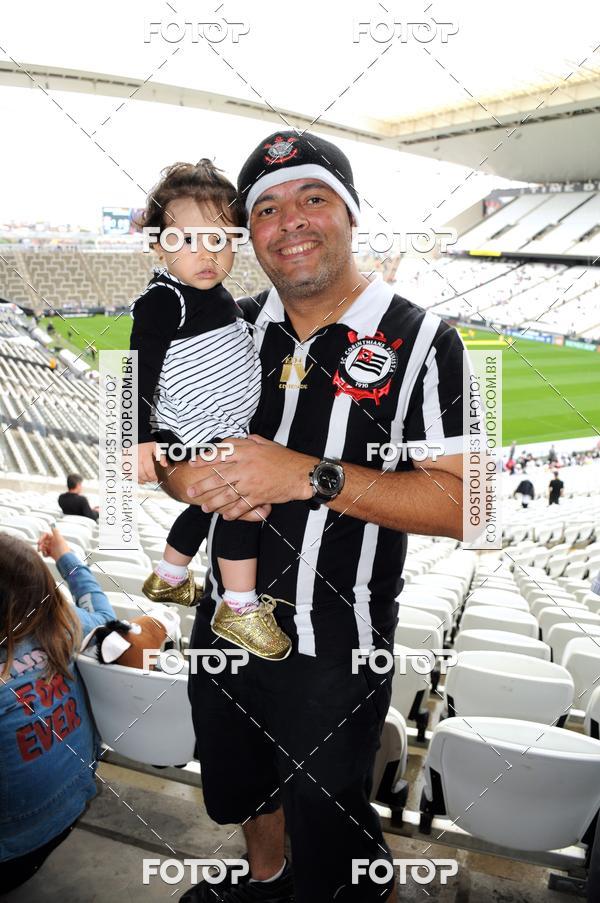 Buy your photos of the eventCorinthians X Fluminense - Brasileir�o on Fotop