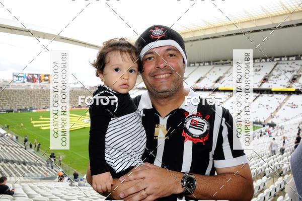 Buy your photos of the eventCorinthians X Fluminense - Brasileir�o on Fotop