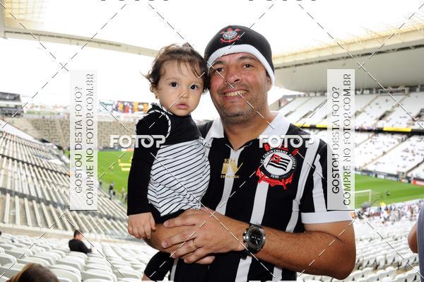 Buy your photos of the eventCorinthians X Fluminense - Brasileir�o on Fotop