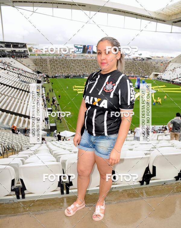 Buy your photos of the eventCorinthians X Fluminense - Brasileir�o on Fotop
