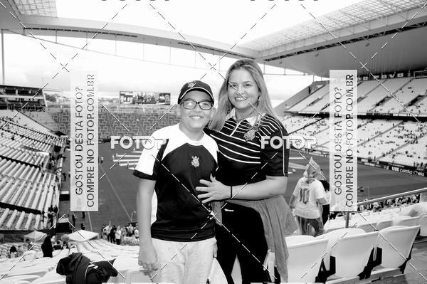 Buy your photos of the eventCorinthians X Fluminense - Brasileir�o on Fotop