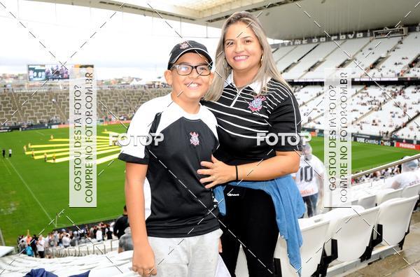 Buy your photos of the eventCorinthians X Fluminense - Brasileir�o on Fotop