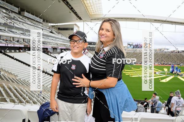 Buy your photos of the eventCorinthians X Fluminense - Brasileir�o on Fotop