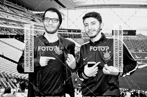 Buy your photos of the eventCorinthians X Fluminense - Brasileir�o on Fotop