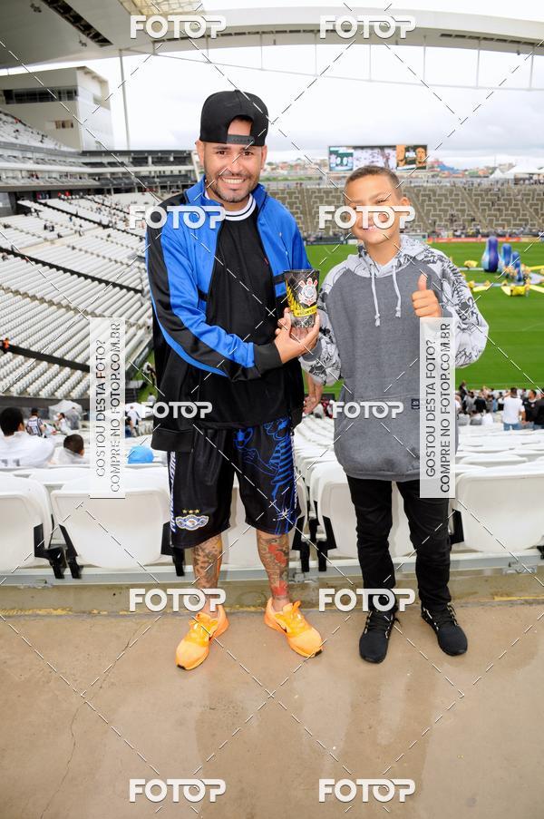 Buy your photos of the eventCorinthians X Fluminense - Brasileir�o on Fotop