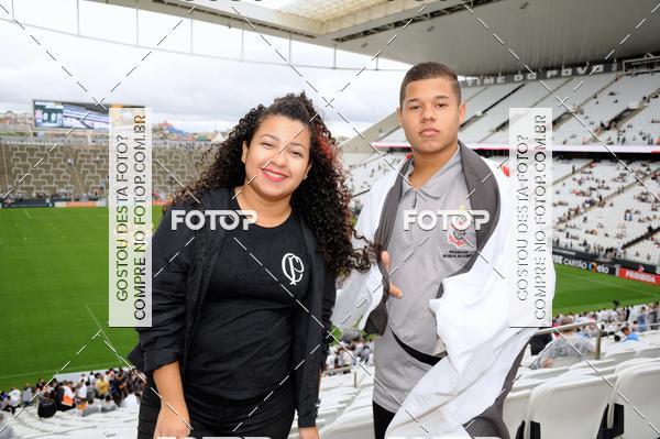 Buy your photos of the eventCorinthians X Fluminense - Brasileir�o on Fotop