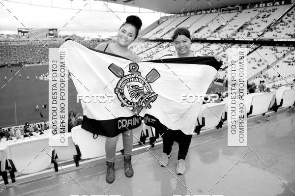 Buy your photos of the eventCorinthians X Fluminense - Brasileir�o on Fotop