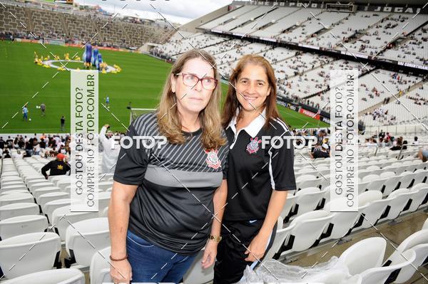 Buy your photos of the eventCorinthians X Fluminense - Brasileir�o on Fotop