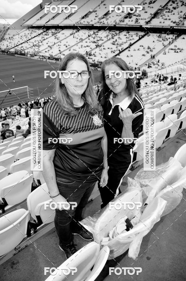 Buy your photos of the eventCorinthians X Fluminense - Brasileir�o on Fotop