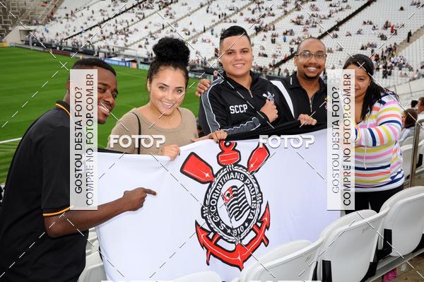 Buy your photos of the eventCorinthians X Fluminense - Brasileir�o on Fotop