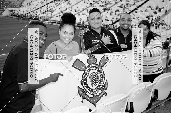 Buy your photos of the eventCorinthians X Fluminense - Brasileir�o on Fotop