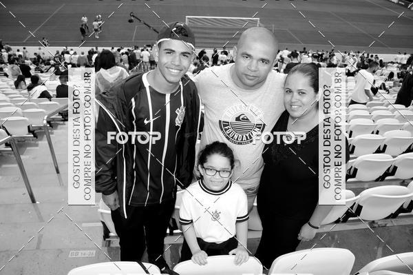 Buy your photos of the eventCorinthians X Fluminense - Brasileir�o on Fotop