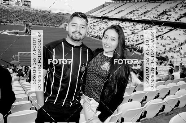 Buy your photos of the eventCorinthians X Fluminense - Brasileir�o on Fotop