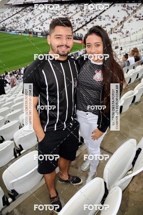 Buy your photos of the eventCorinthians X Fluminense - Brasileir�o on Fotop