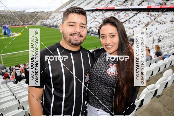 Buy your photos of the eventCorinthians X Fluminense - Brasileir�o on Fotop
