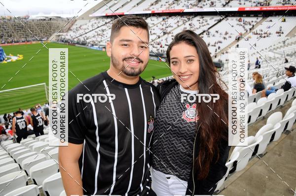 Buy your photos of the eventCorinthians X Fluminense - Brasileir�o on Fotop