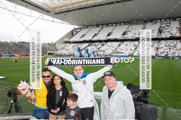 Buy your photos of the eventCorinthians X Fluminense - Brasileir�o on Fotop