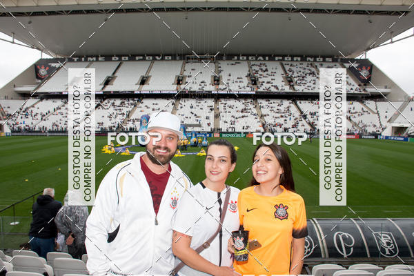 Buy your photos of the eventCorinthians X Fluminense - Brasileir�o on Fotop
