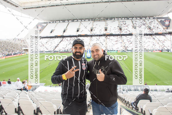Buy your photos of the eventCorinthians X Fluminense - Brasileir�o on Fotop