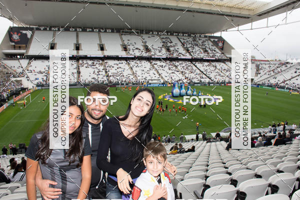 Buy your photos of the eventCorinthians X Fluminense - Brasileir�o on Fotop
