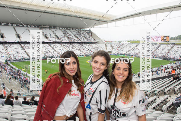 Buy your photos of the eventCorinthians X Fluminense - Brasileir�o on Fotop