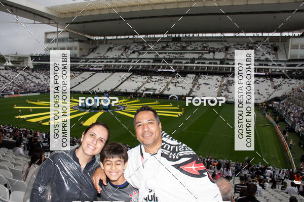 Buy your photos of the eventCorinthians X Fluminense - Brasileir�o on Fotop