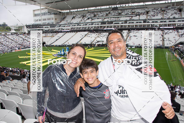 Buy your photos of the eventCorinthians X Fluminense - Brasileir�o on Fotop