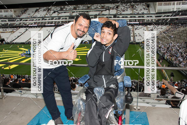 Buy your photos of the eventCorinthians X Fluminense - Brasileir�o on Fotop