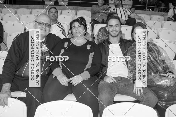 Buy your photos of the eventCorinthians X Fluminense - Brasileir�o on Fotop