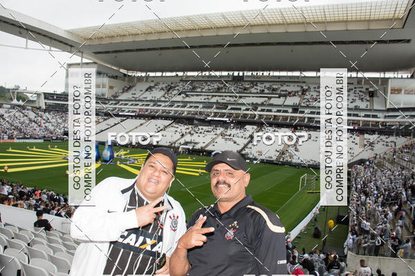 Buy your photos of the eventCorinthians X Fluminense - Brasileir�o on Fotop