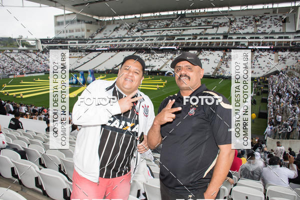 Buy your photos of the eventCorinthians X Fluminense - Brasileir�o on Fotop