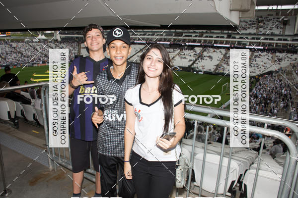 Buy your photos of the eventCorinthians X Fluminense - Brasileir�o on Fotop