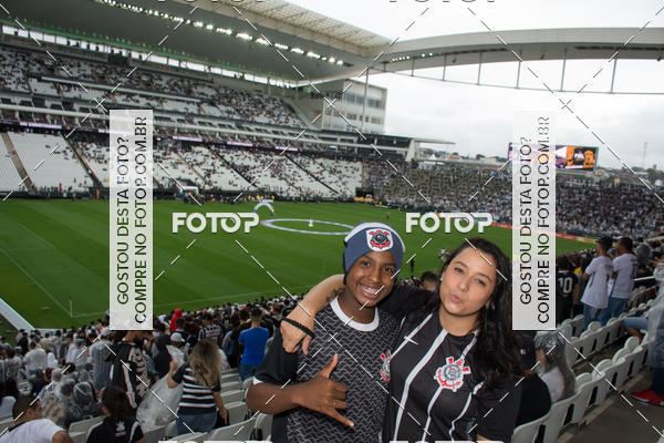 Buy your photos of the eventCorinthians X Fluminense - Brasileir�o on Fotop