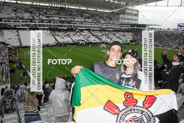 Buy your photos of the eventCorinthians X Fluminense - Brasileir�o on Fotop