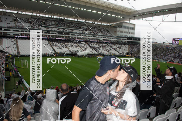 Buy your photos of the eventCorinthians X Fluminense - Brasileir�o on Fotop