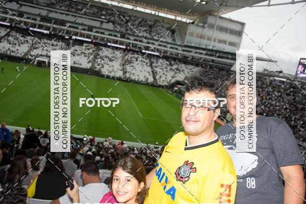 Buy your photos of the eventCorinthians X Fluminense - Brasileir�o on Fotop