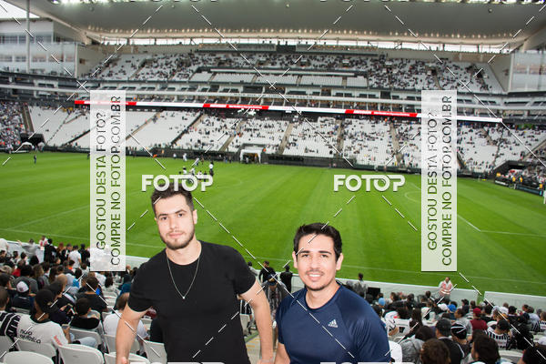 Buy your photos of the eventCorinthians X Fluminense - Brasileir�o on Fotop