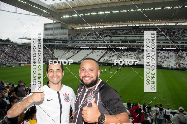 Buy your photos of the eventCorinthians X Fluminense - Brasileir�o on Fotop