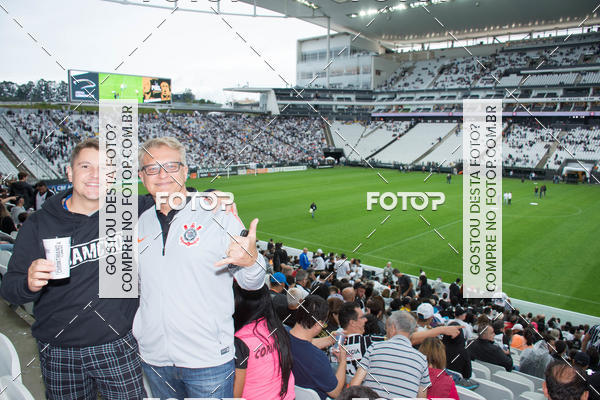 Buy your photos of the eventCorinthians X Fluminense - Brasileir�o on Fotop