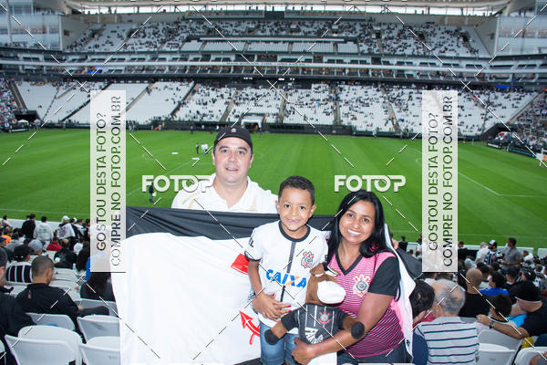 Buy your photos of the eventCorinthians X Fluminense - Brasileir�o on Fotop