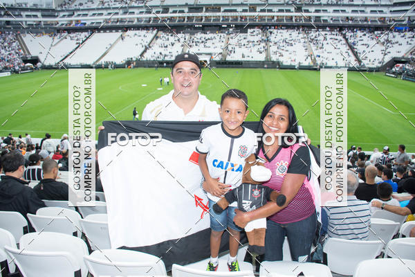 Buy your photos of the eventCorinthians X Fluminense - Brasileir�o on Fotop