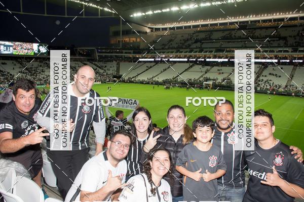Buy your photos of the eventCorinthians X Fluminense - Brasileiro on Fotop